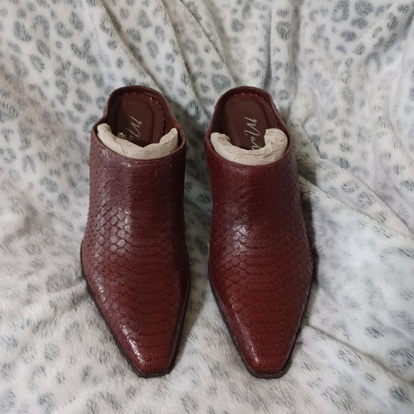 McCarthy Square Toe Mule Size 7.5M By Matisse - Picture 2 of 9